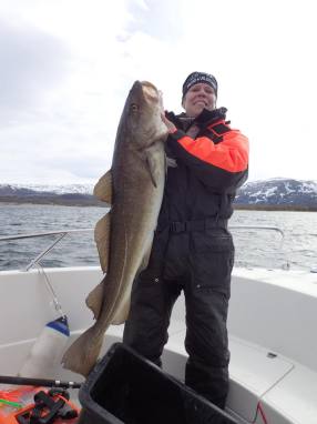 Anna-Lena fiskedrottningen som finns med lite �verallt